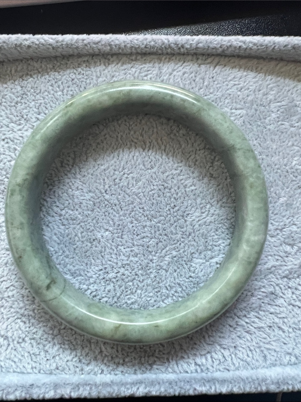 Polished Light Green Jade Bangle Bracelet - Classic Solid Circle 61mm